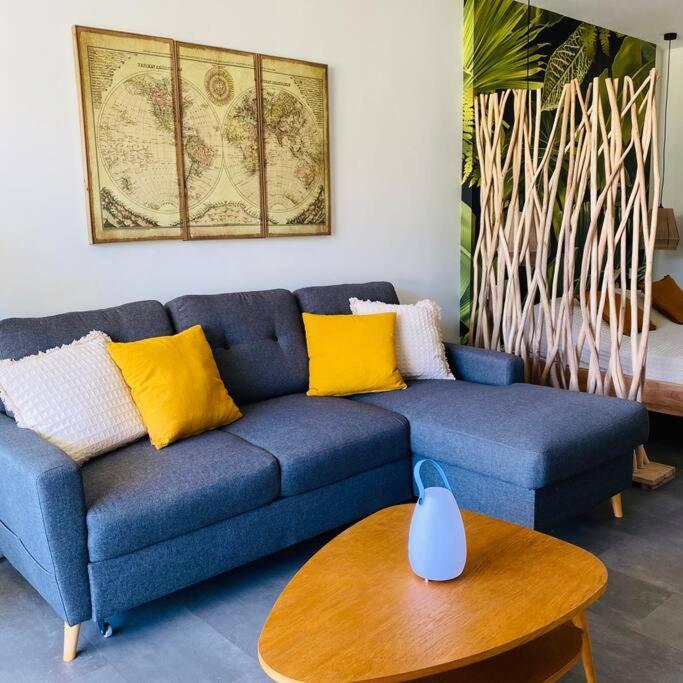 Studio Tropical, Beautifully Renovated, Sea View Anse Marcel Exterior foto